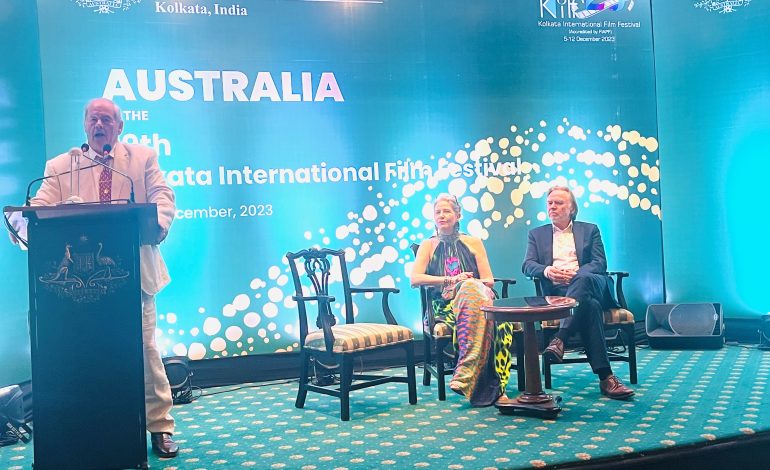  Bridging Cinematic Worlds: A Night at the Kolkata International Film Festival