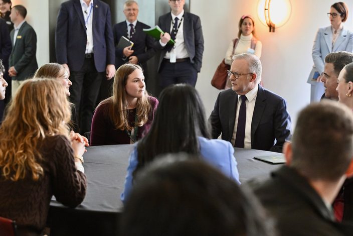  Anthony Albanese Meets 150 Young Australians as National Youth Parliament Opens New Path to Civic Participation